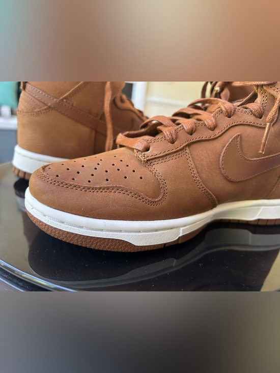 NIKE Dunk High Premium Pecan Leather Sneakers - Picture 9 of 11